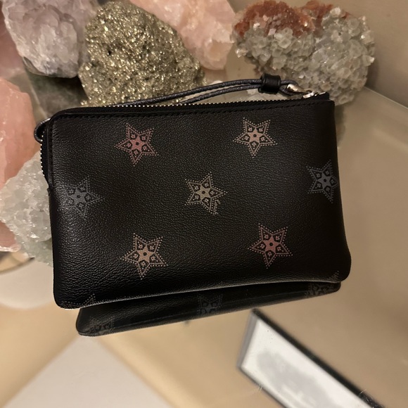 Coach Wrislet - Picture 8 of 10